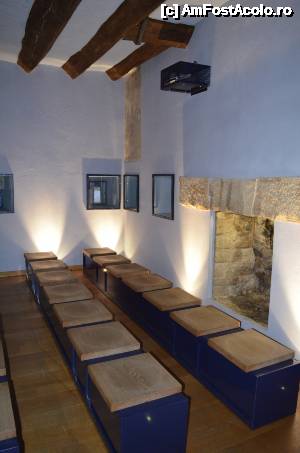 [P17] Alte după-amieze prin capitala Marelui Ducat - mini-sala de proiecție din Turnul Bunilor Bolnavi » foto by Dragoș_MD
 - 
<span class="allrVoted glyphicon glyphicon-heart hidden" id="av695363"></span>
<a class="m-l-10 hidden" id="sv695363" onclick="voting_Foto_DelVot(,695363,3489)" role="button">șterge vot <span class="glyphicon glyphicon-remove"></span></a>
<a id="v9695363" class=" c-red"  onclick="voting_Foto_SetVot(695363)" role="button"><span class="glyphicon glyphicon-heart-empty"></span> <b>LIKE</b> = Votează poza</a> <img class="hidden"  id="f695363W9" src="/imagini/loader.gif" border="0" /><span class="AjErrMes hidden" id="e695363ErM"></span>