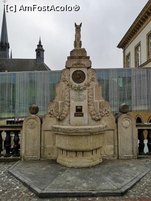 [P30] O fântână cu apă bună în Piața Guillaume II și monument dedicat poetului național » foto by crismis
 - 
<span class="allrVoted glyphicon glyphicon-heart hidden" id="av1062273"></span>
<a class="m-l-10 hidden" id="sv1062273" onclick="voting_Foto_DelVot(,1062273,3489)" role="button">șterge vot <span class="glyphicon glyphicon-remove"></span></a>
<a id="v91062273" class=" c-red"  onclick="voting_Foto_SetVot(1062273)" role="button"><span class="glyphicon glyphicon-heart-empty"></span> <b>LIKE</b> = Votează poza</a> <img class="hidden"  id="f1062273W9" src="/imagini/loader.gif" border="0" /><span class="AjErrMes hidden" id="e1062273ErM"></span>