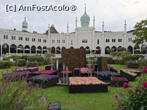 [P44] Copenhaga, Parcul Tivoli » foto by mprofeanu
 - 
<span class="allrVoted glyphicon glyphicon-heart hidden" id="av1506257"></span>
<a class="m-l-10 hidden" id="sv1506257" onclick="voting_Foto_DelVot(,1506257,3497)" role="button">șterge vot <span class="glyphicon glyphicon-remove"></span></a>
<a id="v91506257" class=" c-red"  onclick="voting_Foto_SetVot(1506257)" role="button"><span class="glyphicon glyphicon-heart-empty"></span> <b>LIKE</b> = Votează poza</a> <img class="hidden"  id="f1506257W9" src="/imagini/loader.gif" border="0" /><span class="AjErrMes hidden" id="e1506257ErM"></span>