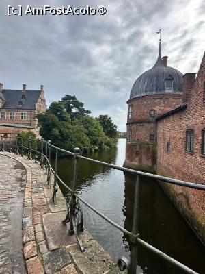 [P58] Hillerød, Castelul Frederiksborg mergem spre curtea interioară » foto by mprofeanu
 - 
<span class="allrVoted glyphicon glyphicon-heart hidden" id="av1506271"></span>
<a class="m-l-10 hidden" id="sv1506271" onclick="voting_Foto_DelVot(,1506271,3497)" role="button">șterge vot <span class="glyphicon glyphicon-remove"></span></a>
<a id="v91506271" class=" c-red"  onclick="voting_Foto_SetVot(1506271)" role="button"><span class="glyphicon glyphicon-heart-empty"></span> <b>LIKE</b> = Votează poza</a> <img class="hidden"  id="f1506271W9" src="/imagini/loader.gif" border="0" /><span class="AjErrMes hidden" id="e1506271ErM"></span>