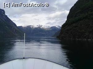 [P12] Intrarea in Fiordul Geiranger!  » foto by Iulian 1966
 - 
<span class="allrVoted glyphicon glyphicon-heart hidden" id="av762327"></span>
<a class="m-l-10 hidden" id="sv762327" onclick="voting_Foto_DelVot(,762327,3499)" role="button">șterge vot <span class="glyphicon glyphicon-remove"></span></a>
<a id="v9762327" class=" c-red"  onclick="voting_Foto_SetVot(762327)" role="button"><span class="glyphicon glyphicon-heart-empty"></span> <b>LIKE</b> = Votează poza</a> <img class="hidden"  id="f762327W9" src="/imagini/loader.gif" border="0" /><span class="AjErrMes hidden" id="e762327ErM"></span>