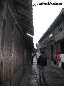 [P08] pe ulita satului,printre casele pescarilor » foto by grecudoina
 - 
<span class="allrVoted glyphicon glyphicon-heart hidden" id="av309386"></span>
<a class="m-l-10 hidden" id="sv309386" onclick="voting_Foto_DelVot(,309386,3501)" role="button">șterge vot <span class="glyphicon glyphicon-remove"></span></a>
<a id="v9309386" class=" c-red"  onclick="voting_Foto_SetVot(309386)" role="button"><span class="glyphicon glyphicon-heart-empty"></span> <b>LIKE</b> = Votează poza</a> <img class="hidden"  id="f309386W9" src="/imagini/loader.gif" border="0" /><span class="AjErrMes hidden" id="e309386ErM"></span>