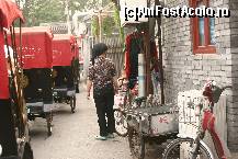 [P16] Asa aratau stradutele din hutong, iar ca mijloc de locomotie, cel mai frecvent intalneam bicicletele » foto by liviadavidescu
 - 
<span class="allrVoted glyphicon glyphicon-heart hidden" id="av113074"></span>
<a class="m-l-10 hidden" id="sv113074" onclick="voting_Foto_DelVot(,113074,3501)" role="button">șterge vot <span class="glyphicon glyphicon-remove"></span></a>
<a id="v9113074" class=" c-red"  onclick="voting_Foto_SetVot(113074)" role="button"><span class="glyphicon glyphicon-heart-empty"></span> <b>LIKE</b> = Votează poza</a> <img class="hidden"  id="f113074W9" src="/imagini/loader.gif" border="0" /><span class="AjErrMes hidden" id="e113074ErM"></span>