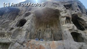 [P14] Pestera Huijian a fost construita de un calugar pentru membrii familiei regale, imparatul Gaozong si imparateasa Wu Zetian din Dinastia Tang. Este o structura cu o singura pestera, cu statuia principala a lui Maitreya asezata cu picioarele incrucisate, iar discipolii si bodhisattva insotitori, de ambele parti. » foto by geani anto
 - 
<span class="allrVoted glyphicon glyphicon-heart hidden" id="av1492521"></span>
<a class="m-l-10 hidden" id="sv1492521" onclick="voting_Foto_DelVot(,1492521,3501)" role="button">șterge vot <span class="glyphicon glyphicon-remove"></span></a>
<a id="v91492521" class=" c-red"  onclick="voting_Foto_SetVot(1492521)" role="button"><span class="glyphicon glyphicon-heart-empty"></span> <b>LIKE</b> = Votează poza</a> <img class="hidden"  id="f1492521W9" src="/imagini/loader.gif" border="0" /><span class="AjErrMes hidden" id="e1492521ErM"></span>