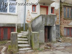 [P23] Casa în care Traian Vuia și-a trăit ultimele clipe de viață. » foto by iulianic
 - 
<span class="allrVoted glyphicon glyphicon-heart hidden" id="av1216497"></span>
<a class="m-l-10 hidden" id="sv1216497" onclick="voting_Foto_DelVot(,1216497,3511)" role="button">șterge vot <span class="glyphicon glyphicon-remove"></span></a>
<a id="v91216497" class=" c-red"  onclick="voting_Foto_SetVot(1216497)" role="button"><span class="glyphicon glyphicon-heart-empty"></span> <b>LIKE</b> = Votează poza</a> <img class="hidden"  id="f1216497W9" src="/imagini/loader.gif" border="0" /><span class="AjErrMes hidden" id="e1216497ErM"></span>