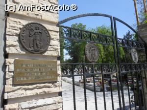 [P21] Lângă Cimitirul de onoare Pro Patria - București, Parcul memorial al Academiei Române din Cimitirul Bellu. » foto by iulianic
 - 
<span class="allrVoted glyphicon glyphicon-heart hidden" id="av1225726"></span>
<a class="m-l-10 hidden" id="sv1225726" onclick="voting_Foto_DelVot(,1225726,3511)" role="button">șterge vot <span class="glyphicon glyphicon-remove"></span></a>
<a id="v91225726" class=" c-red"  onclick="voting_Foto_SetVot(1225726)" role="button"><span class="glyphicon glyphicon-heart-empty"></span> <b>LIKE</b> = Votează poza</a> <img class="hidden"  id="f1225726W9" src="/imagini/loader.gif" border="0" /><span class="AjErrMes hidden" id="e1225726ErM"></span>