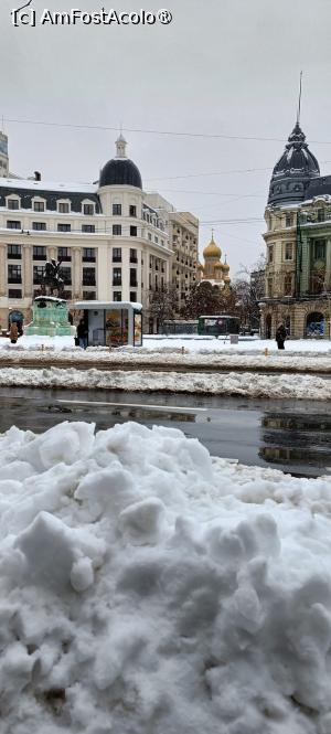 [P19] Mihai Viteazul În Piața Universității. » foto by tata123 🔱
 - 
<span class="allrVoted glyphicon glyphicon-heart hidden" id="av1518500"></span>
<a class="m-l-10 hidden" id="sv1518500" onclick="voting_Foto_DelVot(,1518500,3511)" role="button">șterge vot <span class="glyphicon glyphicon-remove"></span></a>
<a id="v91518500" class=" c-red"  onclick="voting_Foto_SetVot(1518500)" role="button"><span class="glyphicon glyphicon-heart-empty"></span> <b>LIKE</b> = Votează poza</a> <img class="hidden"  id="f1518500W9" src="/imagini/loader.gif" border="0" /><span class="AjErrMes hidden" id="e1518500ErM"></span>