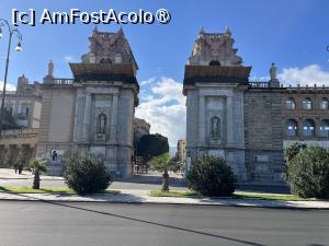 [P18] Palermo- Porta Felice » foto by Yersinia Pestis
 - 
<span class="allrVoted glyphicon glyphicon-heart hidden" id="av1515506"></span>
<a class="m-l-10 hidden" id="sv1515506" onclick="voting_Foto_DelVot(,1515506,3527)" role="button">șterge vot <span class="glyphicon glyphicon-remove"></span></a>
<a id="v91515506" class=" c-red"  onclick="voting_Foto_SetVot(1515506)" role="button"><span class="glyphicon glyphicon-heart-empty"></span> <b>LIKE</b> = Votează poza</a> <img class="hidden"  id="f1515506W9" src="/imagini/loader.gif" border="0" /><span class="AjErrMes hidden" id="e1515506ErM"></span>