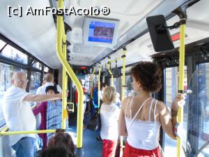 [P42] Cu autobuzele din Palermo se circulă în condiții civilizate (atunci când nu sunt arhipline).  » foto by Carmen Ion
 - 
<span class="allrVoted glyphicon glyphicon-heart hidden" id="av1081974"></span>
<a class="m-l-10 hidden" id="sv1081974" onclick="voting_Foto_DelVot(,1081974,3527)" role="button">șterge vot <span class="glyphicon glyphicon-remove"></span></a>
<a id="v91081974" class=" c-red"  onclick="voting_Foto_SetVot(1081974)" role="button"><span class="glyphicon glyphicon-heart-empty"></span> <b>LIKE</b> = Votează poza</a> <img class="hidden"  id="f1081974W9" src="/imagini/loader.gif" border="0" /><span class="AjErrMes hidden" id="e1081974ErM"></span>