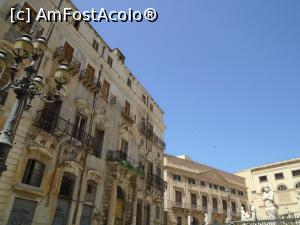 [P10] Piazza Pretoria: Palazzo Chiaramonte Bordonaro și Palazzo Bonocore » foto by Carmen Ion
 - 
<span class="allrVoted glyphicon glyphicon-heart hidden" id="av1101257"></span>
<a class="m-l-10 hidden" id="sv1101257" onclick="voting_Foto_DelVot(,1101257,3527)" role="button">șterge vot <span class="glyphicon glyphicon-remove"></span></a>
<a id="v91101257" class=" c-red"  onclick="voting_Foto_SetVot(1101257)" role="button"><span class="glyphicon glyphicon-heart-empty"></span> <b>LIKE</b> = Votează poza</a> <img class="hidden"  id="f1101257W9" src="/imagini/loader.gif" border="0" /><span class="AjErrMes hidden" id="e1101257ErM"></span>