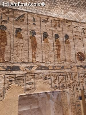 [P39] Mormântul Seti I (KV17) - picturi murale cu scene din Cartea Porților » foto by k-lator
 - 
<span class="allrVoted glyphicon glyphicon-heart hidden" id="av1227475"></span>
<a class="m-l-10 hidden" id="sv1227475" onclick="voting_Foto_DelVot(,1227475,3529)" role="button">șterge vot <span class="glyphicon glyphicon-remove"></span></a>
<a id="v91227475" class=" c-red"  onclick="voting_Foto_SetVot(1227475)" role="button"><span class="glyphicon glyphicon-heart-empty"></span> <b>LIKE</b> = Votează poza</a> <img class="hidden"  id="f1227475W9" src="/imagini/loader.gif" border="0" /><span class="AjErrMes hidden" id="e1227475ErM"></span>