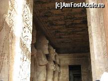 [P04] Intrarea in templul Abu Simbel. Marea sala cu cele 8 statui ale lui Ramses al II-lea intruchipat ca Osiris. » foto by vlado2
 - 
<span class="allrVoted glyphicon glyphicon-heart hidden" id="av298137"></span>
<a class="m-l-10 hidden" id="sv298137" onclick="voting_Foto_DelVot(,298137,3529)" role="button">șterge vot <span class="glyphicon glyphicon-remove"></span></a>
<a id="v9298137" class=" c-red"  onclick="voting_Foto_SetVot(298137)" role="button"><span class="glyphicon glyphicon-heart-empty"></span> <b>LIKE</b> = Votează poza</a> <img class="hidden"  id="f298137W9" src="/imagini/loader.gif" border="0" /><span class="AjErrMes hidden" id="e298137ErM"></span>