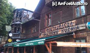 [P12] Restaurantul rustic, Gazdowo Kuznia, strada Nowotorska din Zakopane, Polonia.  » foto by traian.leuca †
 - 
<span class="allrVoted glyphicon glyphicon-heart hidden" id="av488655"></span>
<a class="m-l-10 hidden" id="sv488655" onclick="voting_Foto_DelVot(,488655,3535)" role="button">șterge vot <span class="glyphicon glyphicon-remove"></span></a>
<a id="v9488655" class=" c-red"  onclick="voting_Foto_SetVot(488655)" role="button"><span class="glyphicon glyphicon-heart-empty"></span> <b>LIKE</b> = Votează poza</a> <img class="hidden"  id="f488655W9" src="/imagini/loader.gif" border="0" /><span class="AjErrMes hidden" id="e488655ErM"></span>