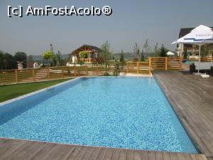 [P17] Forest Retreat&Spa-Piscina exterioara.  » foto by Floria
 - 
<span class="allrVoted glyphicon glyphicon-heart hidden" id="av801923"></span>
<a class="m-l-10 hidden" id="sv801923" onclick="voting_Foto_DelVot(,801923,3601)" role="button">șterge vot <span class="glyphicon glyphicon-remove"></span></a>
<a id="v9801923" class=" c-red"  onclick="voting_Foto_SetVot(801923)" role="button"><span class="glyphicon glyphicon-heart-empty"></span> <b>LIKE</b> = Votează poza</a> <img class="hidden"  id="f801923W9" src="/imagini/loader.gif" border="0" /><span class="AjErrMes hidden" id="e801923ErM"></span>