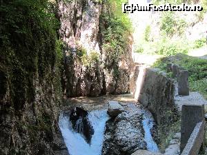 P17 [JUL-2015] raul Bistrita si-a creat drum prin munte