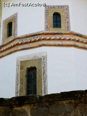 [P69] M&acirc;năstirea Govora; detaliu » foto by crismis
 - 
<span class="allrVoted glyphicon glyphicon-heart hidden" id="av1277854"></span>
<a class="m-l-10 hidden" id="sv1277854" onclick="voting_Foto_DelVot(,1277854,3601)" role="button">șterge vot <span class="glyphicon glyphicon-remove"></span></a>
<a id="v91277854" class=" c-red"  onclick="voting_Foto_SetVot(1277854)" role="button"><span class="glyphicon glyphicon-heart-empty"></span> <b>LIKE</b> = Votează poza</a> <img class="hidden"  id="f1277854W9" src="/imagini/loader.gif" border="0" /><span class="AjErrMes hidden" id="e1277854ErM"></span>