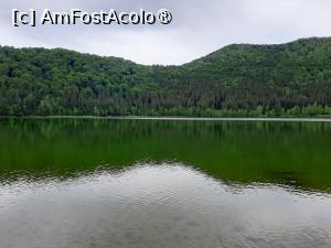 [P75] Lacul Sfânta Ana » foto by roxxie
 - 
<span class="allrVoted glyphicon glyphicon-heart hidden" id="av1531889"></span>
<a class="m-l-10 hidden" id="sv1531889" onclick="voting_Foto_DelVot(,1531889,3635)" role="button">șterge vot <span class="glyphicon glyphicon-remove"></span></a>
<a id="v91531889" class=" c-red"  onclick="voting_Foto_SetVot(1531889)" role="button"><span class="glyphicon glyphicon-heart-empty"></span> <b>LIKE</b> = Votează poza</a> <img class="hidden"  id="f1531889W9" src="/imagini/loader.gif" border="0" /><span class="AjErrMes hidden" id="e1531889ErM"></span>