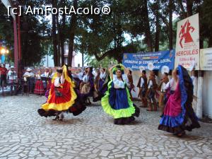 [P43] Ansamblu folcloric din Costa Rica la Festivalul Hercules.  » foto by Carmen Ion
 - 
<span class="allrVoted glyphicon glyphicon-heart hidden" id="av769594"></span>
<a class="m-l-10 hidden" id="sv769594" onclick="voting_Foto_DelVot(,769594,3645)" role="button">șterge vot <span class="glyphicon glyphicon-remove"></span></a>
<a id="v9769594" class=" c-red"  onclick="voting_Foto_SetVot(769594)" role="button"><span class="glyphicon glyphicon-heart-empty"></span> <b>LIKE</b> = Votează poza</a> <img class="hidden"  id="f769594W9" src="/imagini/loader.gif" border="0" /><span class="AjErrMes hidden" id="e769594ErM"></span>