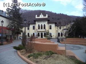 [P38] Prin Sinaia- Primaria Sinaia » foto by mishu
 - 
<span class="allrVoted glyphicon glyphicon-heart hidden" id="av733231"></span>
<a class="m-l-10 hidden" id="sv733231" onclick="voting_Foto_DelVot(,733231,3677)" role="button">șterge vot <span class="glyphicon glyphicon-remove"></span></a>
<a id="v9733231" class=" c-red"  onclick="voting_Foto_SetVot(733231)" role="button"><span class="glyphicon glyphicon-heart-empty"></span> <b>LIKE</b> = Votează poza</a> <img class="hidden"  id="f733231W9" src="/imagini/loader.gif" border="0" /><span class="AjErrMes hidden" id="e733231ErM"></span>