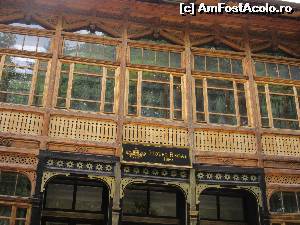 [P22] Cel mai vechi hotel din Sinaia » foto by Michi
 - 
<span class="allrVoted glyphicon glyphicon-heart hidden" id="av640364"></span>
<a class="m-l-10 hidden" id="sv640364" onclick="voting_Foto_DelVot(,640364,3677)" role="button">șterge vot <span class="glyphicon glyphicon-remove"></span></a>
<a id="v9640364" class=" c-red"  onclick="voting_Foto_SetVot(640364)" role="button"><span class="glyphicon glyphicon-heart-empty"></span> <b>LIKE</b> = Votează poza</a> <img class="hidden"  id="f640364W9" src="/imagini/loader.gif" border="0" /><span class="AjErrMes hidden" id="e640364ErM"></span>