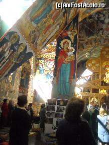P06 [SEP-2010] Tot interior biserica ortodoxa Sfintii imparati Constantin si Elena