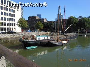 [P34] Rotterdam - Maritiem Museum, exponate în aer liber.  » foto by iulianic
 - 
<span class="allrVoted glyphicon glyphicon-heart hidden" id="av891919"></span>
<a class="m-l-10 hidden" id="sv891919" onclick="voting_Foto_DelVot(,891919,3679)" role="button">șterge vot <span class="glyphicon glyphicon-remove"></span></a>
<a id="v9891919" class=" c-red"  onclick="voting_Foto_SetVot(891919)" role="button"><span class="glyphicon glyphicon-heart-empty"></span> <b>LIKE</b> = Votează poza</a> <img class="hidden"  id="f891919W9" src="/imagini/loader.gif" border="0" /><span class="AjErrMes hidden" id="e891919ErM"></span>