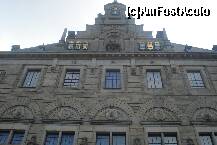 [P16] Cladirea frumoasa a primariei din Rotterdam (detaliu) » foto by ileanaxperta*
 - 
<span class="allrVoted glyphicon glyphicon-heart hidden" id="av171751"></span>
<a class="m-l-10 hidden" id="sv171751" onclick="voting_Foto_DelVot(,171751,3679)" role="button">șterge vot <span class="glyphicon glyphicon-remove"></span></a>
<a id="v9171751" class=" c-red"  onclick="voting_Foto_SetVot(171751)" role="button"><span class="glyphicon glyphicon-heart-empty"></span> <b>LIKE</b> = Votează poza</a> <img class="hidden"  id="f171751W9" src="/imagini/loader.gif" border="0" /><span class="AjErrMes hidden" id="e171751ErM"></span>