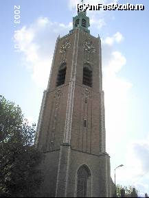 [P24] Grote Kerk - turnul clopotelor » foto by Costi
 - 
<span class="allrVoted glyphicon glyphicon-heart hidden" id="av24178"></span>
<a class="m-l-10 hidden" id="sv24178" onclick="voting_Foto_DelVot(,24178,3707)" role="button">șterge vot <span class="glyphicon glyphicon-remove"></span></a>
<a id="v924178" class=" c-red"  onclick="voting_Foto_SetVot(24178)" role="button"><span class="glyphicon glyphicon-heart-empty"></span> <b>LIKE</b> = Votează poza</a> <img class="hidden"  id="f24178W9" src="/imagini/loader.gif" border="0" /><span class="AjErrMes hidden" id="e24178ErM"></span>