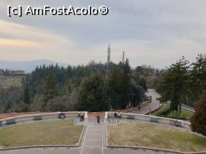 [P23] vedere de la Basilica di San Luca » foto by robert
 - 
<span class="allrVoted glyphicon glyphicon-heart hidden" id="av1061677"></span>
<a class="m-l-10 hidden" id="sv1061677" onclick="voting_Foto_DelVot(,1061677,3721)" role="button">șterge vot <span class="glyphicon glyphicon-remove"></span></a>
<a id="v91061677" class=" c-red"  onclick="voting_Foto_SetVot(1061677)" role="button"><span class="glyphicon glyphicon-heart-empty"></span> <b>LIKE</b> = Votează poza</a> <img class="hidden"  id="f1061677W9" src="/imagini/loader.gif" border="0" /><span class="AjErrMes hidden" id="e1061677ErM"></span>