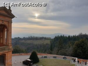 [P25] vedere de la Basilica di San Luca » foto by robert
 - 
<span class="allrVoted glyphicon glyphicon-heart hidden" id="av1061679"></span>
<a class="m-l-10 hidden" id="sv1061679" onclick="voting_Foto_DelVot(,1061679,3721)" role="button">șterge vot <span class="glyphicon glyphicon-remove"></span></a>
<a id="v91061679" class=" c-red"  onclick="voting_Foto_SetVot(1061679)" role="button"><span class="glyphicon glyphicon-heart-empty"></span> <b>LIKE</b> = Votează poza</a> <img class="hidden"  id="f1061679W9" src="/imagini/loader.gif" border="0" /><span class="AjErrMes hidden" id="e1061679ErM"></span>