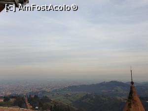 [P27] vedere de pe Basilica di San Luca » foto by robert
 - 
<span class="allrVoted glyphicon glyphicon-heart hidden" id="av1061681"></span>
<a class="m-l-10 hidden" id="sv1061681" onclick="voting_Foto_DelVot(,1061681,3721)" role="button">șterge vot <span class="glyphicon glyphicon-remove"></span></a>
<a id="v91061681" class=" c-red"  onclick="voting_Foto_SetVot(1061681)" role="button"><span class="glyphicon glyphicon-heart-empty"></span> <b>LIKE</b> = Votează poza</a> <img class="hidden"  id="f1061681W9" src="/imagini/loader.gif" border="0" /><span class="AjErrMes hidden" id="e1061681ErM"></span>