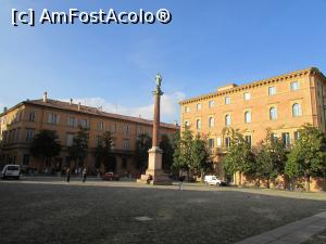 [P77] Piazza di San Domenico, cu statuia sfântului » foto by crismis
 - 
<span class="allrVoted glyphicon glyphicon-heart hidden" id="av820855"></span>
<a class="m-l-10 hidden" id="sv820855" onclick="voting_Foto_DelVot(,820855,3721)" role="button">șterge vot <span class="glyphicon glyphicon-remove"></span></a>
<a id="v9820855" class=" c-red"  onclick="voting_Foto_SetVot(820855)" role="button"><span class="glyphicon glyphicon-heart-empty"></span> <b>LIKE</b> = Votează poza</a> <img class="hidden"  id="f820855W9" src="/imagini/loader.gif" border="0" /><span class="AjErrMes hidden" id="e820855ErM"></span>