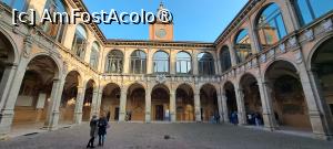 [P50] Curtea Palazzo dell`Archiginassio » foto by irinad
 - 
<span class="allrVoted glyphicon glyphicon-heart hidden" id="av1521426"></span>
<a class="m-l-10 hidden" id="sv1521426" onclick="voting_Foto_DelVot(,1521426,3721)" role="button">șterge vot <span class="glyphicon glyphicon-remove"></span></a>
<a id="v91521426" class=" c-red"  onclick="voting_Foto_SetVot(1521426)" role="button"><span class="glyphicon glyphicon-heart-empty"></span> <b>LIKE</b> = Votează poza</a> <img class="hidden"  id="f1521426W9" src="/imagini/loader.gif" border="0" /><span class="AjErrMes hidden" id="e1521426ErM"></span>