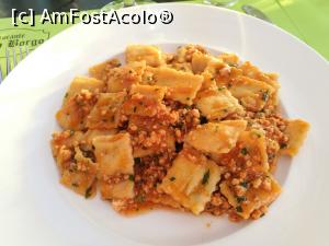 [P20] Restaurantul Vecchio Borgo; paste cu ragu de pește » foto by crismis
 - 
<span class="allrVoted glyphicon glyphicon-heart hidden" id="av935359"></span>
<a class="m-l-10 hidden" id="sv935359" onclick="voting_Foto_DelVot(,935359,3723)" role="button">șterge vot <span class="glyphicon glyphicon-remove"></span></a>
<a id="v9935359" class=" c-red"  onclick="voting_Foto_SetVot(935359)" role="button"><span class="glyphicon glyphicon-heart-empty"></span> <b>LIKE</b> = Votează poza</a> <img class="hidden"  id="f935359W9" src="/imagini/loader.gif" border="0" /><span class="AjErrMes hidden" id="e935359ErM"></span>