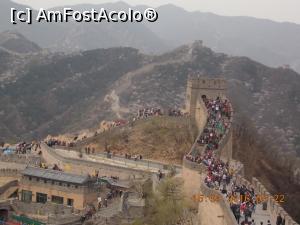 [P20] Badaling, Marele Zid, Privind turiștii parcă vedeam soldații mărșăluind pe zid...  » foto by mprofeanu
 - 
<span class="allrVoted glyphicon glyphicon-heart hidden" id="av823537"></span>
<a class="m-l-10 hidden" id="sv823537" onclick="voting_Foto_DelVot(,823537,3730)" role="button">șterge vot <span class="glyphicon glyphicon-remove"></span></a>
<a id="v9823537" class=" c-red"  onclick="voting_Foto_SetVot(823537)" role="button"><span class="glyphicon glyphicon-heart-empty"></span> <b>LIKE</b> = Votează poza</a> <img class="hidden"  id="f823537W9" src="/imagini/loader.gif" border="0" /><span class="AjErrMes hidden" id="e823537ErM"></span>