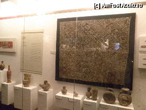 [P06] bucata de stofa, realizata de cultura Paracas in perioada 600i. e. n-200e. n, tesuta din fir de lama, f. fina, avand 200fire/cm. liniar si vase de lut, provenind de la cultura Nasca, f. bine pastrate, culorile » foto by grecudoina
 - 
<span class="allrVoted glyphicon glyphicon-heart hidden" id="av398755"></span>
<a class="m-l-10 hidden" id="sv398755" onclick="voting_Foto_DelVot(,398755,3739)" role="button">șterge vot <span class="glyphicon glyphicon-remove"></span></a>
<a id="v9398755" class=" c-red"  onclick="voting_Foto_SetVot(398755)" role="button"><span class="glyphicon glyphicon-heart-empty"></span> <b>LIKE</b> = Votează poza</a> <img class="hidden"  id="f398755W9" src="/imagini/loader.gif" border="0" /><span class="AjErrMes hidden" id="e398755ErM"></span>