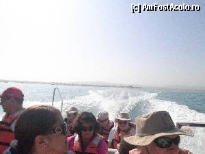 [P19] in viteza maxima am plecat spre insule, distanta e mare pana acolo » foto by grecudoina
 - 
<span class="allrVoted glyphicon glyphicon-heart hidden" id="av398964"></span>
<a class="m-l-10 hidden" id="sv398964" onclick="voting_Foto_DelVot(,398964,3739)" role="button">șterge vot <span class="glyphicon glyphicon-remove"></span></a>
<a id="v9398964" class=" c-red"  onclick="voting_Foto_SetVot(398964)" role="button"><span class="glyphicon glyphicon-heart-empty"></span> <b>LIKE</b> = Votează poza</a> <img class="hidden"  id="f398964W9" src="/imagini/loader.gif" border="0" /><span class="AjErrMes hidden" id="e398964ErM"></span>
