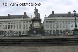 [P70] Bruxelles, Piața Martirilor, Monumentul Pro Patria, sub el Cripta celor peste 400 de revoluționari căzuţi în luptele din septembrie 1830 » foto by mprofeanu
 - 
<span class="allrVoted glyphicon glyphicon-heart hidden" id="av1457967"></span>
<a class="m-l-10 hidden" id="sv1457967" onclick="voting_Foto_DelVot(,1457967,3768)" role="button">șterge vot <span class="glyphicon glyphicon-remove"></span></a>
<a id="v91457967" class=" c-red"  onclick="voting_Foto_SetVot(1457967)" role="button"><span class="glyphicon glyphicon-heart-empty"></span> <b>LIKE</b> = Votează poza</a> <img class="hidden"  id="f1457967W9" src="/imagini/loader.gif" border="0" /><span class="AjErrMes hidden" id="e1457967ErM"></span>