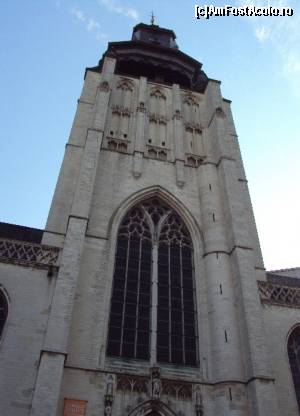 [P17] Eglise Notre-Dame de la Chapelle, una din cele mai vechi biserici din Bruxelles.  » foto by Carmen Ion
 - 
<span class="allrVoted glyphicon glyphicon-heart hidden" id="av664510"></span>
<a class="m-l-10 hidden" id="sv664510" onclick="voting_Foto_DelVot(,664510,3768)" role="button">șterge vot <span class="glyphicon glyphicon-remove"></span></a>
<a id="v9664510" class=" c-red"  onclick="voting_Foto_SetVot(664510)" role="button"><span class="glyphicon glyphicon-heart-empty"></span> <b>LIKE</b> = Votează poza</a> <img class="hidden"  id="f664510W9" src="/imagini/loader.gif" border="0" /><span class="AjErrMes hidden" id="e664510ErM"></span>