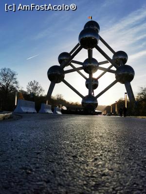 [P20] Atomium dimineața » foto by cata2106
 - 
<span class="allrVoted glyphicon glyphicon-heart hidden" id="av1269732"></span>
<a class="m-l-10 hidden" id="sv1269732" onclick="voting_Foto_DelVot(,1269732,3768)" role="button">șterge vot <span class="glyphicon glyphicon-remove"></span></a>
<a id="v91269732" class=" c-red"  onclick="voting_Foto_SetVot(1269732)" role="button"><span class="glyphicon glyphicon-heart-empty"></span> <b>LIKE</b> = Votează poza</a> <img class="hidden"  id="f1269732W9" src="/imagini/loader.gif" border="0" /><span class="AjErrMes hidden" id="e1269732ErM"></span>