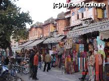 [P82] Jaipur - Pink City » foto by andromeda
 - 
<span class="allrVoted glyphicon glyphicon-heart hidden" id="av322723"></span>
<a class="m-l-10 hidden" id="sv322723" onclick="voting_Foto_DelVot(,322723,3794)" role="button">șterge vot <span class="glyphicon glyphicon-remove"></span></a>
<a id="v9322723" class=" c-red"  onclick="voting_Foto_SetVot(322723)" role="button"><span class="glyphicon glyphicon-heart-empty"></span> <b>LIKE</b> = Votează poza</a> <img class="hidden"  id="f322723W9" src="/imagini/loader.gif" border="0" /><span class="AjErrMes hidden" id="e322723ErM"></span>