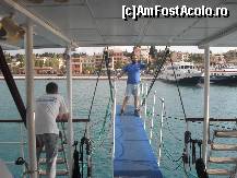 [P13] Debarcarea in portul Kerkira. » foto by georgiana
 - 
<span class="allrVoted glyphicon glyphicon-heart hidden" id="av267453"></span>
<a class="m-l-10 hidden" id="sv267453" onclick="voting_Foto_DelVot(,267453,3807)" role="button">șterge vot <span class="glyphicon glyphicon-remove"></span></a>
<a id="v9267453" class=" c-red"  onclick="voting_Foto_SetVot(267453)" role="button"><span class="glyphicon glyphicon-heart-empty"></span> <b>LIKE</b> = Votează poza</a> <img class="hidden"  id="f267453W9" src="/imagini/loader.gif" border="0" /><span class="AjErrMes hidden" id="e267453ErM"></span>