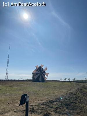 [P21] Moară, dar nu cea originală, căci aceea a fost mutată din Dobrogea în complexul muzeal Astra Sibiu » foto by k-lator
 - 
<span class="allrVoted glyphicon glyphicon-heart hidden" id="av1209175"></span>
<a class="m-l-10 hidden" id="sv1209175" onclick="voting_Foto_DelVot(,1209175,3854)" role="button">șterge vot <span class="glyphicon glyphicon-remove"></span></a>
<a id="v91209175" class=" c-red"  onclick="voting_Foto_SetVot(1209175)" role="button"><span class="glyphicon glyphicon-heart-empty"></span> <b>LIKE</b> = Votează poza</a> <img class="hidden"  id="f1209175W9" src="/imagini/loader.gif" border="0" /><span class="AjErrMes hidden" id="e1209175ErM"></span>