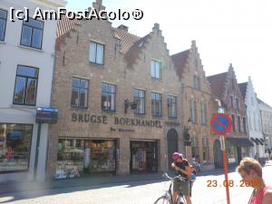 [P56] Bruges - În oraș. » foto by iulianic
 - 
<span class="allrVoted glyphicon glyphicon-heart hidden" id="av1201317"></span>
<a class="m-l-10 hidden" id="sv1201317" onclick="voting_Foto_DelVot(,1201317,3901)" role="button">șterge vot <span class="glyphicon glyphicon-remove"></span></a>
<a id="v91201317" class=" c-red"  onclick="voting_Foto_SetVot(1201317)" role="button"><span class="glyphicon glyphicon-heart-empty"></span> <b>LIKE</b> = Votează poza</a> <img class="hidden"  id="f1201317W9" src="/imagini/loader.gif" border="0" /><span class="AjErrMes hidden" id="e1201317ErM"></span>