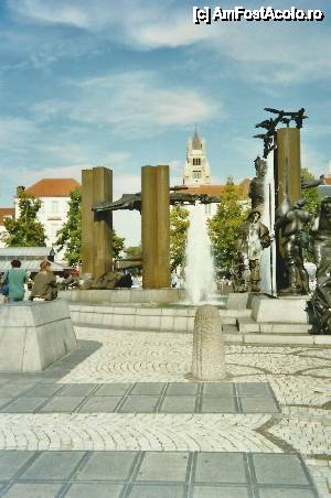 [P33] Grup sculptural realizat prin 1985 in centul cultural 'zand » foto by mireille
 - 
<span class="allrVoted glyphicon glyphicon-heart hidden" id="av486951"></span>
<a class="m-l-10 hidden" id="sv486951" onclick="voting_Foto_DelVot(,486951,3901)" role="button">șterge vot <span class="glyphicon glyphicon-remove"></span></a>
<a id="v9486951" class=" c-red"  onclick="voting_Foto_SetVot(486951)" role="button"><span class="glyphicon glyphicon-heart-empty"></span> <b>LIKE</b> = Votează poza</a> <img class="hidden"  id="f486951W9" src="/imagini/loader.gif" border="0" /><span class="AjErrMes hidden" id="e486951ErM"></span>