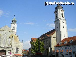 [P46] Bodensee - între Austria şi Germania / Faţă în faţă cele două biserici evanghelică şi catolică.  » foto by doina_c24
 - 
<span class="allrVoted glyphicon glyphicon-heart hidden" id="av385593"></span>
<a class="m-l-10 hidden" id="sv385593" onclick="voting_Foto_DelVot(,385593,3920)" role="button">șterge vot <span class="glyphicon glyphicon-remove"></span></a>
<a id="v9385593" class=" c-red"  onclick="voting_Foto_SetVot(385593)" role="button"><span class="glyphicon glyphicon-heart-empty"></span> <b>LIKE</b> = Votează poza</a> <img class="hidden"  id="f385593W9" src="/imagini/loader.gif" border="0" /><span class="AjErrMes hidden" id="e385593ErM"></span>