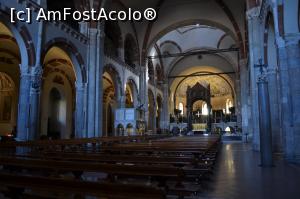 [P15] Basilica Sant Ambrogio-interior » foto by Ricone
 - 
<span class="allrVoted glyphicon glyphicon-heart hidden" id="av866607"></span>
<a class="m-l-10 hidden" id="sv866607" onclick="voting_Foto_DelVot(,866607,3925)" role="button">șterge vot <span class="glyphicon glyphicon-remove"></span></a>
<a id="v9866607" class=" c-red"  onclick="voting_Foto_SetVot(866607)" role="button"><span class="glyphicon glyphicon-heart-empty"></span> <b>LIKE</b> = Votează poza</a> <img class="hidden"  id="f866607W9" src="/imagini/loader.gif" border="0" /><span class="AjErrMes hidden" id="e866607ErM"></span>