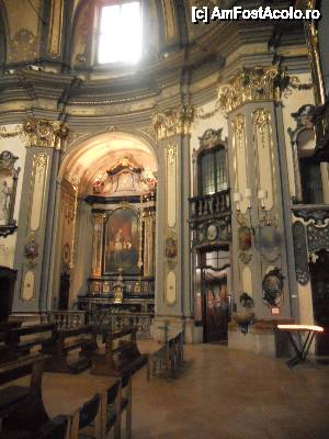 [P03] Via Manzoni / Via Manzoni-Biserica San Francesco di Paola-altar » foto by ile57b
 - 
<span class="allrVoted glyphicon glyphicon-heart hidden" id="av445279"></span>
<a class="m-l-10 hidden" id="sv445279" onclick="voting_Foto_DelVot(,445279,3925)" role="button">șterge vot <span class="glyphicon glyphicon-remove"></span></a>
<a id="v9445279" class=" c-red"  onclick="voting_Foto_SetVot(445279)" role="button"><span class="glyphicon glyphicon-heart-empty"></span> <b>LIKE</b> = Votează poza</a> <img class="hidden"  id="f445279W9" src="/imagini/loader.gif" border="0" /><span class="AjErrMes hidden" id="e445279ErM"></span>