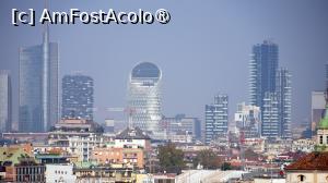 [P05] Zgârie norii milanezi văzuți pe pe Dom » foto by pepsi70ro
 - 
<span class="allrVoted glyphicon glyphicon-heart hidden" id="av1508039"></span>
<a class="m-l-10 hidden" id="sv1508039" onclick="voting_Foto_DelVot(,1508039,3925)" role="button">șterge vot <span class="glyphicon glyphicon-remove"></span></a>
<a id="v91508039" class=" c-red"  onclick="voting_Foto_SetVot(1508039)" role="button"><span class="glyphicon glyphicon-heart-empty"></span> <b>LIKE</b> = Votează poza</a> <img class="hidden"  id="f1508039W9" src="/imagini/loader.gif" border="0" /><span class="AjErrMes hidden" id="e1508039ErM"></span>