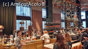 [P07] Starbucks Reserve Roastery » foto by pepsi70ro
 - 
<span class="allrVoted glyphicon glyphicon-heart hidden" id="av1508041"></span>
<a class="m-l-10 hidden" id="sv1508041" onclick="voting_Foto_DelVot(,1508041,3925)" role="button">șterge vot <span class="glyphicon glyphicon-remove"></span></a>
<a id="v91508041" class=" c-red"  onclick="voting_Foto_SetVot(1508041)" role="button"><span class="glyphicon glyphicon-heart-empty"></span> <b>LIKE</b> = Votează poza</a> <img class="hidden"  id="f1508041W9" src="/imagini/loader.gif" border="0" /><span class="AjErrMes hidden" id="e1508041ErM"></span>